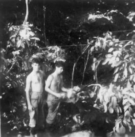 Harry (Sjeng ) Ebben en Koos Beelen. carol/koos.jpg