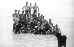 Of verzamelen in de Geelvinkbaai. carol/koos map6.jpg