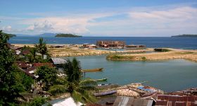 Baai van Fak Fak 2009-1.jpg